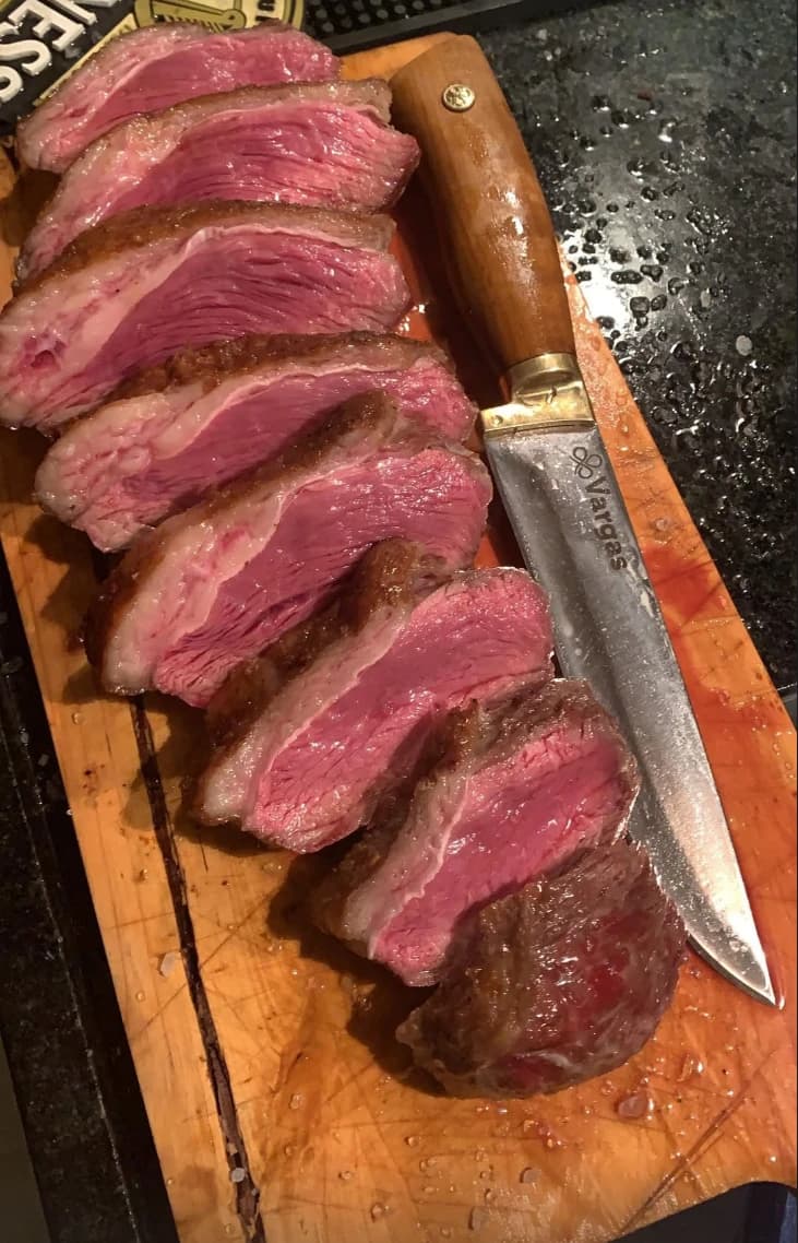 Sliced picanha cuts